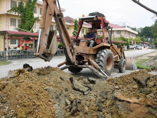 UNDERGROUND PIPE LEAKING