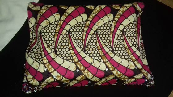 Pochette en wax + strass