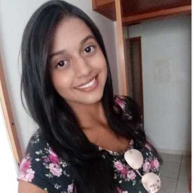 Hellora Santos