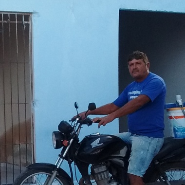 Dioceno Piscinas