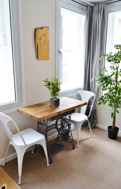 Small City Apartment - Sheffield