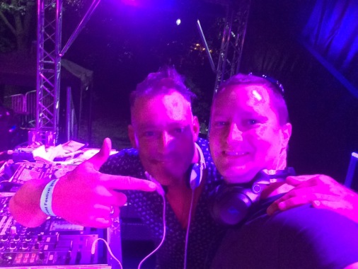 Set with Toby anstis