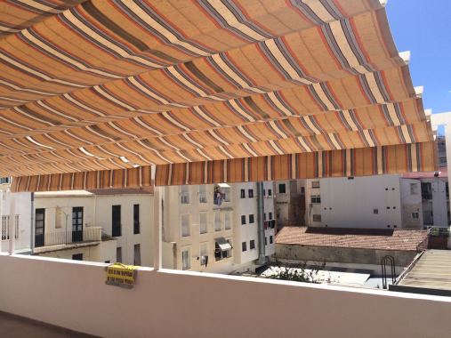 Toldos corredizos con estructura de aluminio Alicante