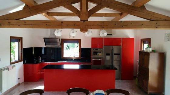 Cuisine sur mesure à la Crau