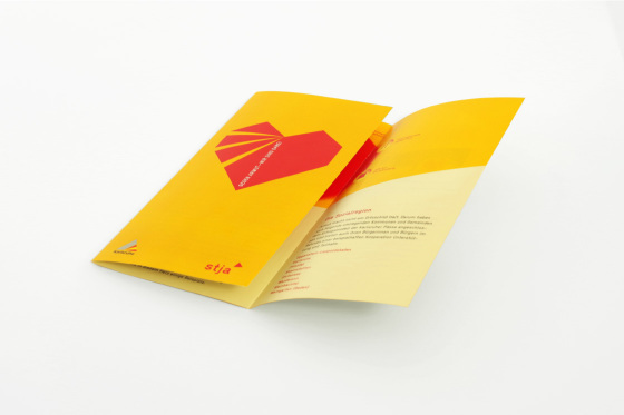 Kampagne gegen Armut Folder