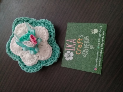 Bros rajut bisa buat koleksi pribadi atau souvenir acara anda..