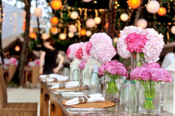 COMIDA EN JARDÍN