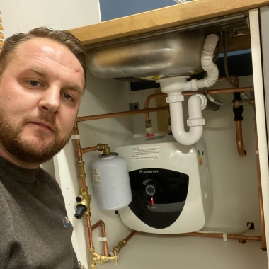 H2Pro Plumbers