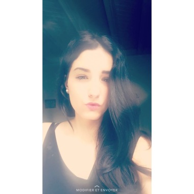 Inès