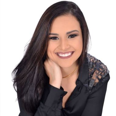 Dra. Karla Maciel