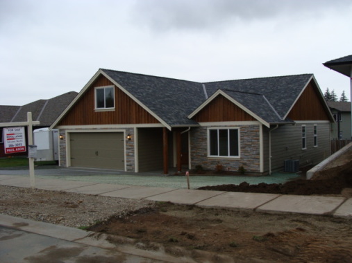 Spec home Campbell River