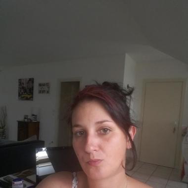 Jenny À Votre Service