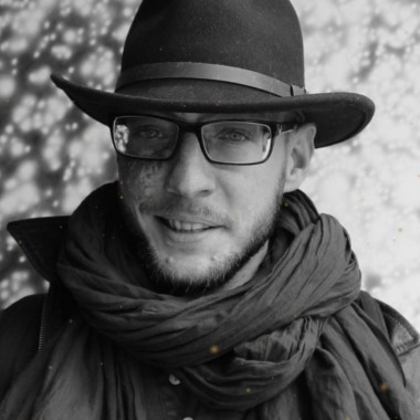 Francois Regis Photographe Reporter Independant ( Video)