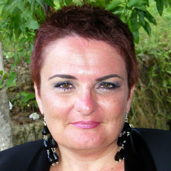 Avv. Perulli Anna Maria