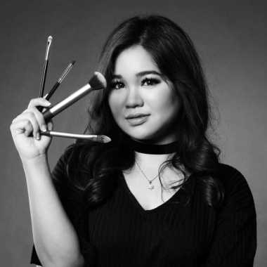 Jessie Tan Mua Solo
