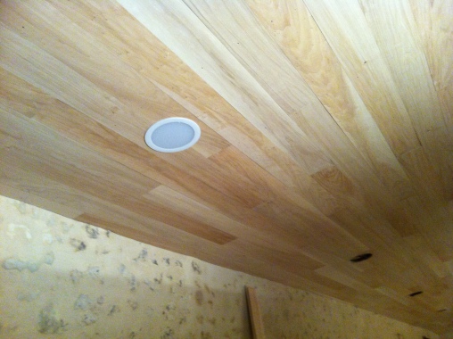 Plafond en peuplier