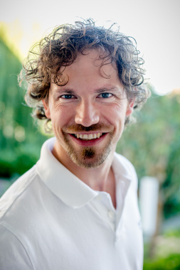 Mein Name ist David Heimerl und ich liebe die Foto- und Videografie.