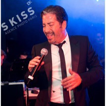 Elie - Chanteur De Variétés Internationales
