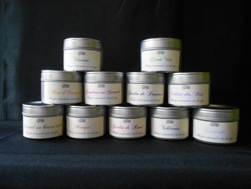 Bougies parfumées en boîte métal à la cire de soja