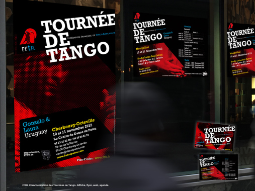 Publicité des tournées. Affiche, programme, flyer, newsletter.