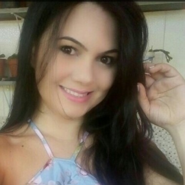 Profissional: Ketlen Junia