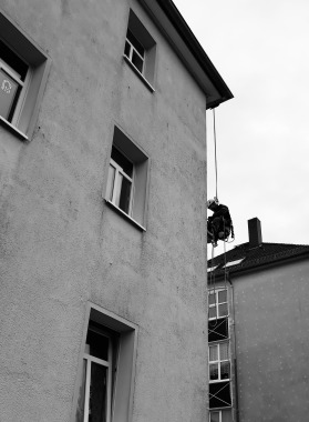 Reparatur Spechtschaden-Seilzugang