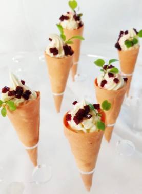 Canapes by Mendieta