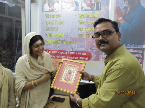 Great Mountaineer and Padma Sri Award Holder Su Sri Santosh Yadav Ji Blessed me to my Office.