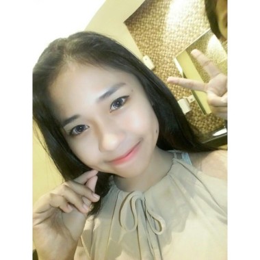 Nia Dwicahyani