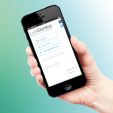 iPhone-Mockup-PSD.jpg