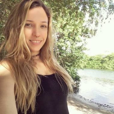 Escova, Aplicação De Tinturas, Selagem E Botox