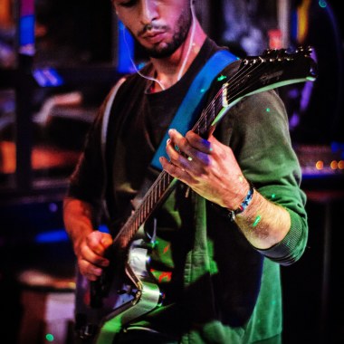 Clases De Guitarra Y Musica