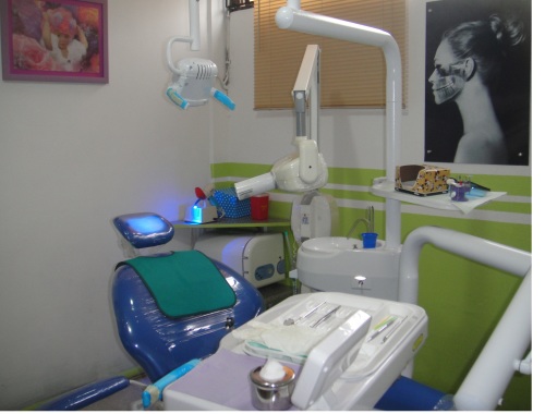 Prótesis, Endodoncia, Cirugía Bucal, Odontopediatria, Ortodoncia
