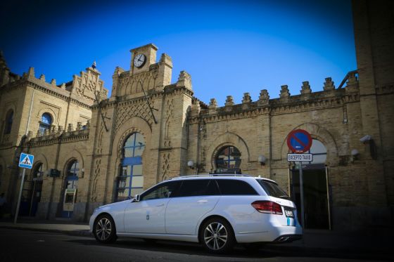 Vehículos Mercedes a su disposicion