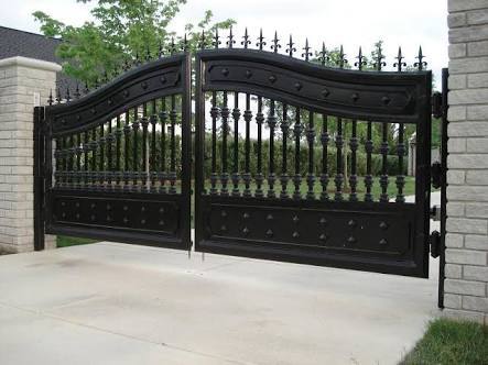 Gate work 