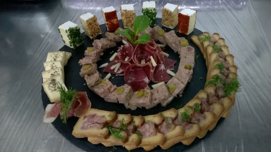 nos plateaux de charcuterie.
