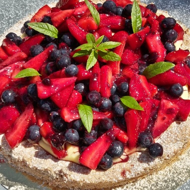 Dacquoise aux fruits rouges