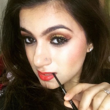 Freelance Makeup Artist 