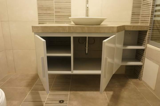 mueble de baño pintado al poliuretano