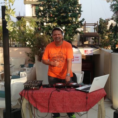 Dj Naren