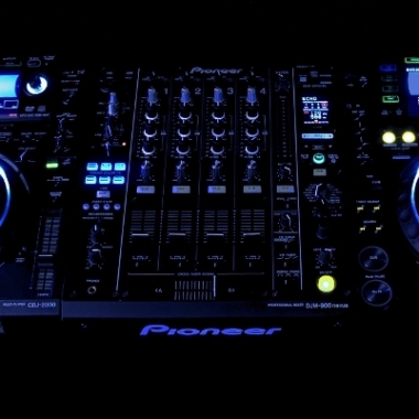 Dj Chris