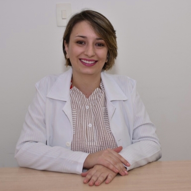 Camila Laurentino Barros