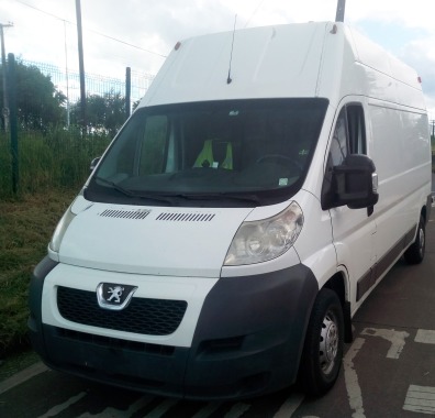 Peugeot Boxer, 1750 kilos 11 M. Cubicos