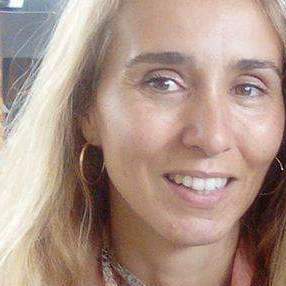Lia Roque    Terapeuta Da Fala
