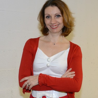Lara - Officiante De Cérémonie Laïque