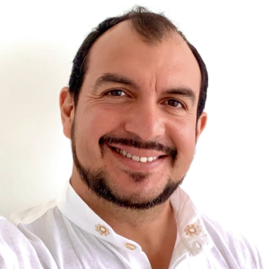 Xavier Rivera - Terapeuta Holístico
