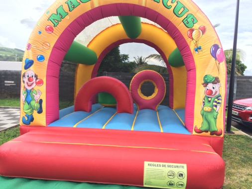 Le Magic circus (L5mxl4mxH3.5m)