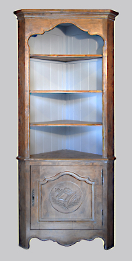 meuble d'angle en noyer blond (réalisation)