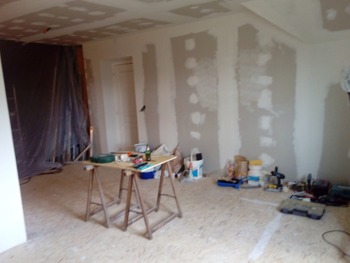Bandes placo avant peinture.