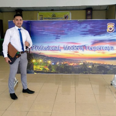 Akbar Salampessy,Sh & Partners